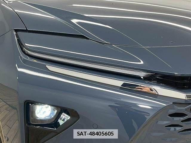 Toyota CROWN ESTATE 2025-11 7961025-18