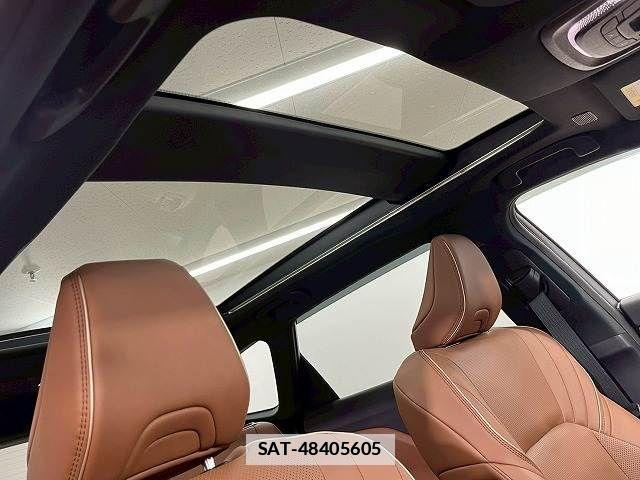 Toyota CROWN ESTATE 2025-11 7961025-6