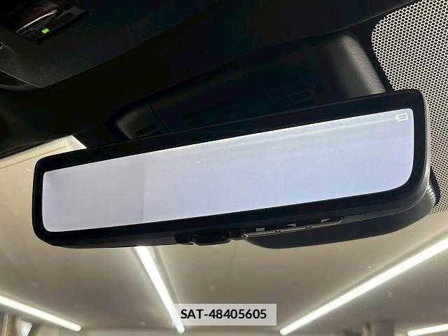 Toyota CROWN ESTATE 2025-11 7961025-8