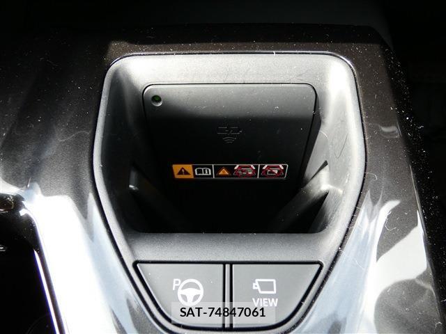 Toyota CROWN ESTATE 2025-08 8034995-11