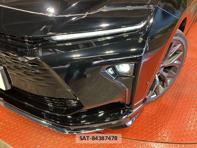 Toyota CROWN ESTATE 2025-04 8207000-11