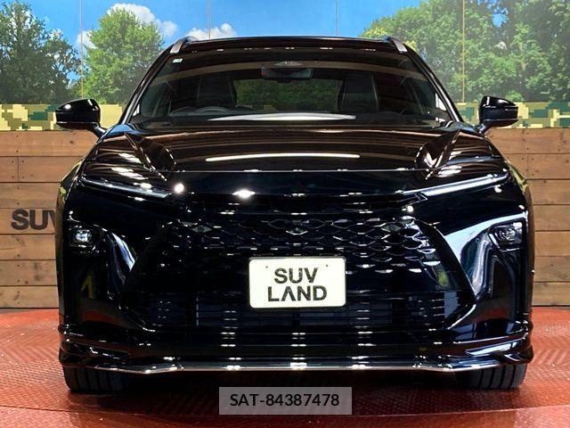 Toyota CROWN ESTATE 2025-04 8207000-13