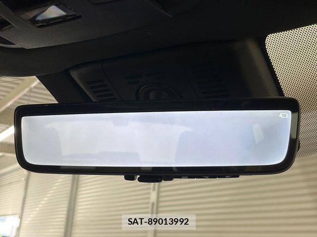 Toyota CROWN ESTATE 2025-07 8229368-10