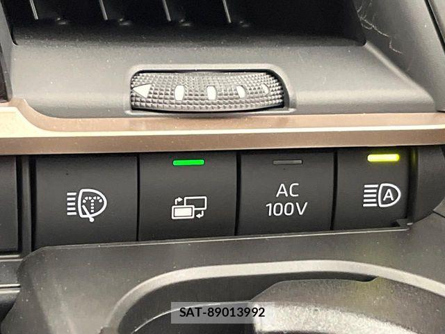 Toyota CROWN ESTATE 2025-07 8229368-11