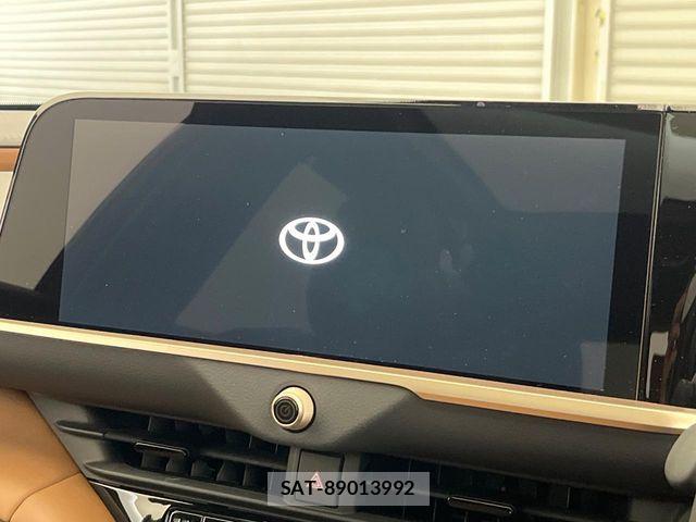 Toyota CROWN ESTATE 2025-07 8229368-4