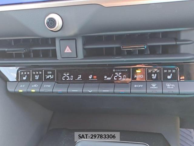 Toyota CROWN ESTATE 2025-11 8229367-17