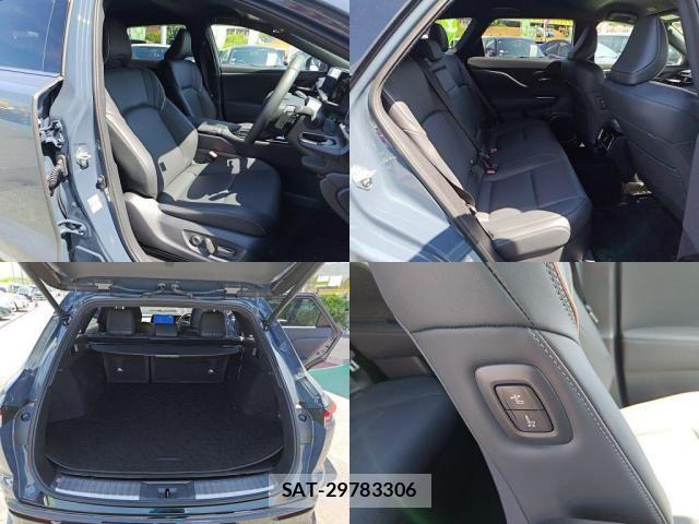 Toyota CROWN ESTATE 2025-11 8229367-6