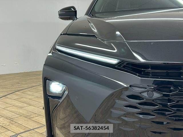 Toyota CROWN ESTATE 2025-05 8244899-18