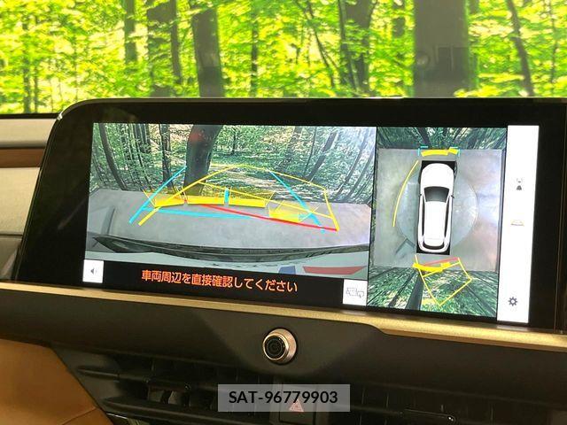 Toyota CROWN ESTATE 2025-10 8244897-4