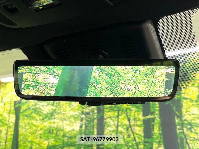 Toyota CROWN ESTATE 2025-10 8244897-5