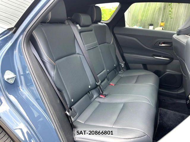 Toyota CROWN ESTATE 2025-03 8335328-13
