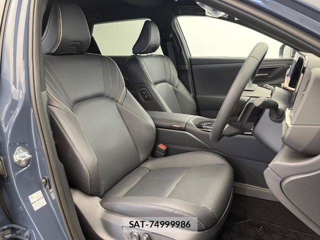 Toyota CROWN ESTATE 2026-04 8335326-9
