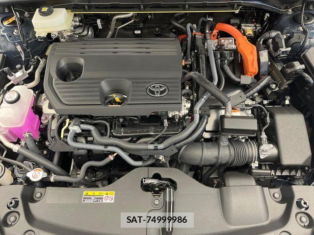 Toyota CROWN ESTATE 2026-04 8335326-18
