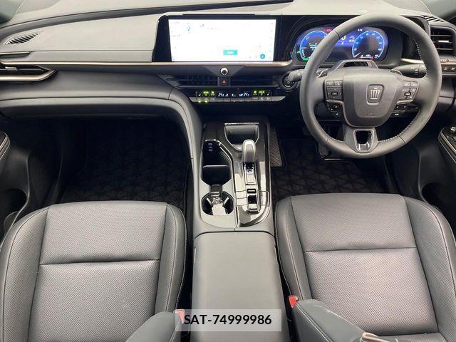 Toyota CROWN ESTATE 2026-04 8335326-1