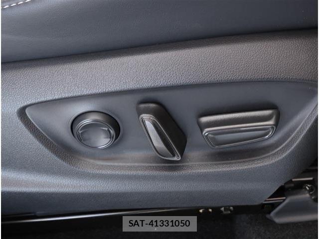 Toyota CROWN ESTATE 2025-07 8354207-11