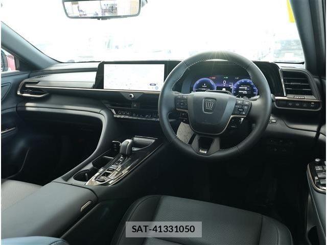Toyota CROWN ESTATE 2025-07 8354207-1