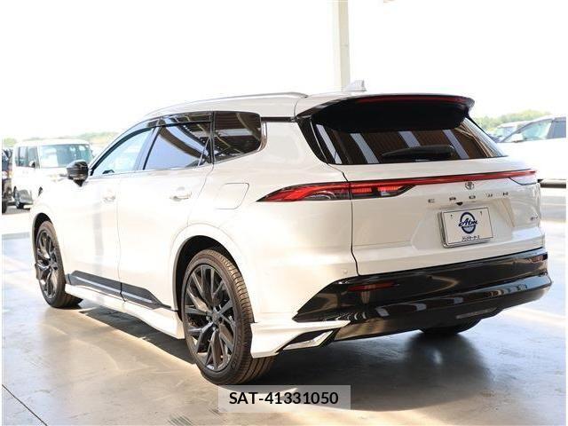 Toyota CROWN ESTATE 2025-07 8354207-22