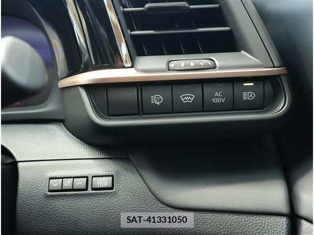Toyota CROWN ESTATE 2025-07 8354207-28