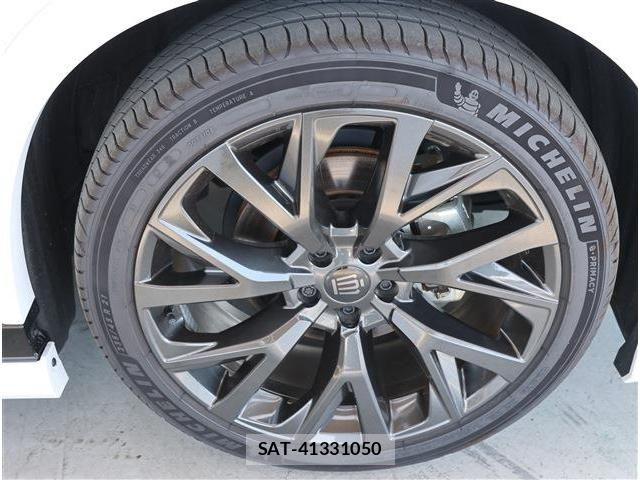 Toyota CROWN ESTATE 2025-07 8354207-5