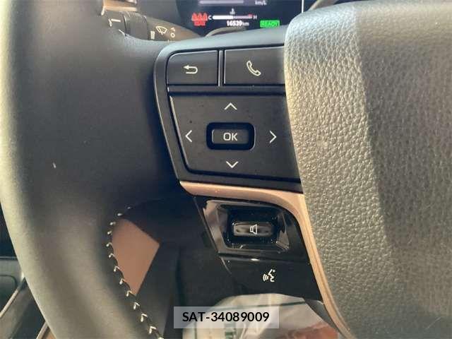 Toyota CROWN ESTATE 2025-07 8365259-10