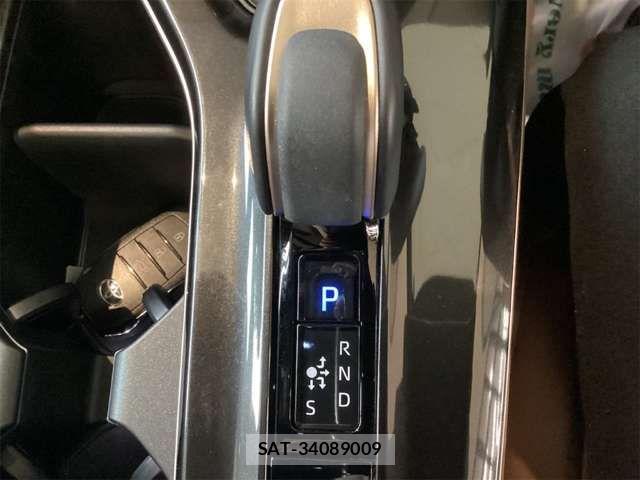 Toyota CROWN ESTATE 2025-07 8365259-15