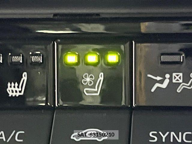 Toyota CROWN ESTATE 2025-05 8365258-6