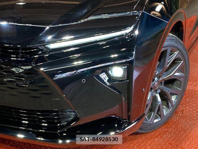Toyota CROWN ESTATE 2025-04 8457213-11