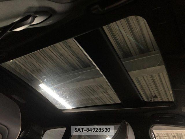 Toyota CROWN ESTATE 2025-04 8457213-2