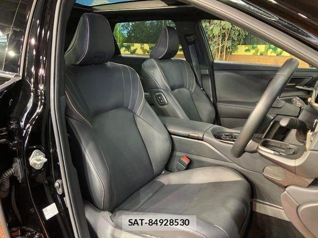 Toyota CROWN ESTATE 2025-04 8457213-8