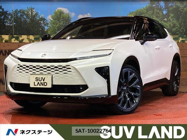 Toyota CROWN ESTATE 2025-10 8561529-0