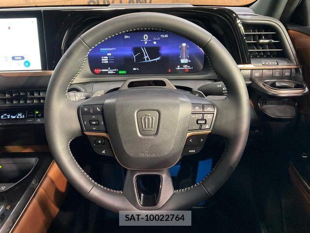 Toyota CROWN ESTATE 2025-10 8561529-10