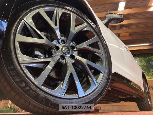 Toyota CROWN ESTATE 2025-10 8561529-12