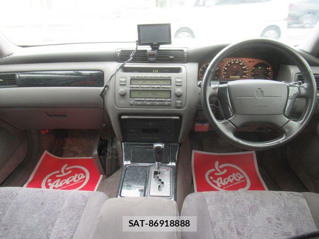 Toyota CROWN ESTATE 2001-04 8665985-1