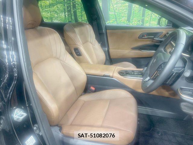 Toyota CROWN ESTATE 2025-08 8741312-7