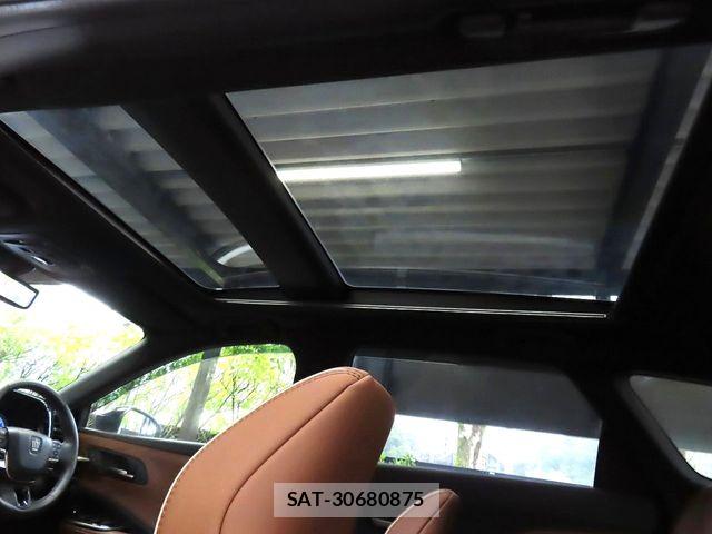 Toyota CROWN ESTATE 2025-08 8870693-11
