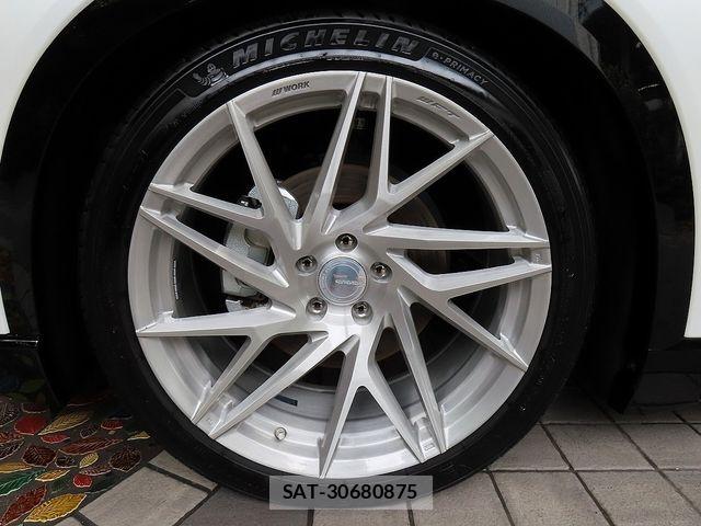 Toyota CROWN ESTATE 2025-08 8870693-14