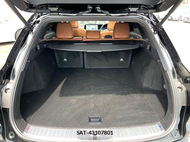 Toyota CROWN ESTATE 2025-07 8879214-11