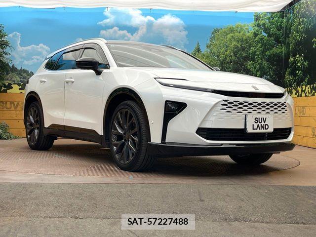 Toyota CROWN ESTATE 2025-09 8879215-14