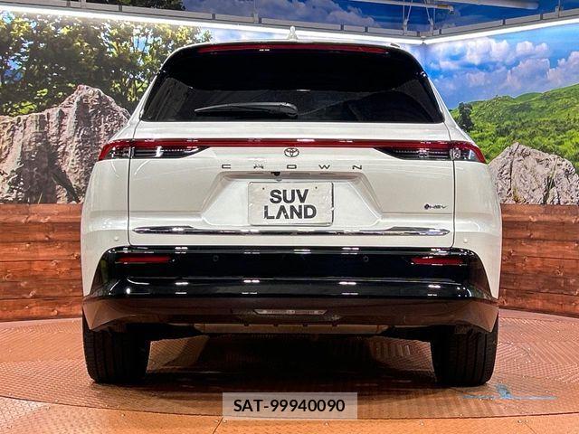 Toyota CROWN ESTATE 2025-06 8883453-14