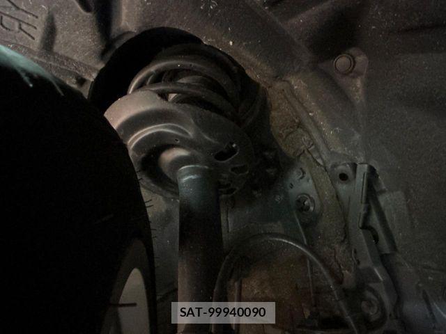Toyota CROWN ESTATE 2025-06 8883453-19