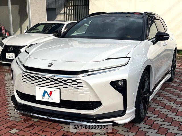 Toyota CROWN ESTATE 2025-01 8883452-15