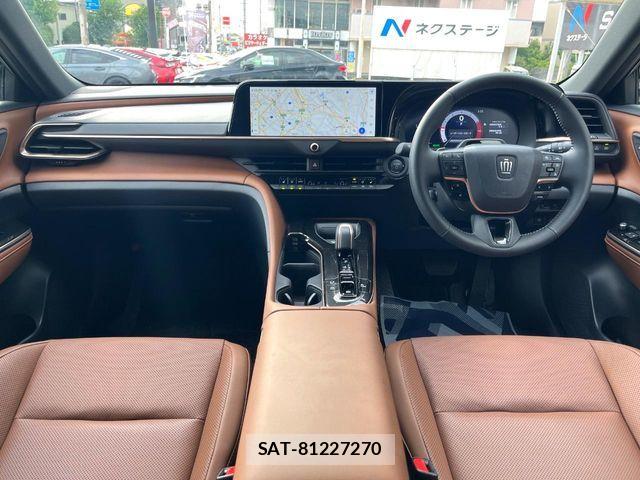 Toyota CROWN ESTATE 2025-01 8883452-1