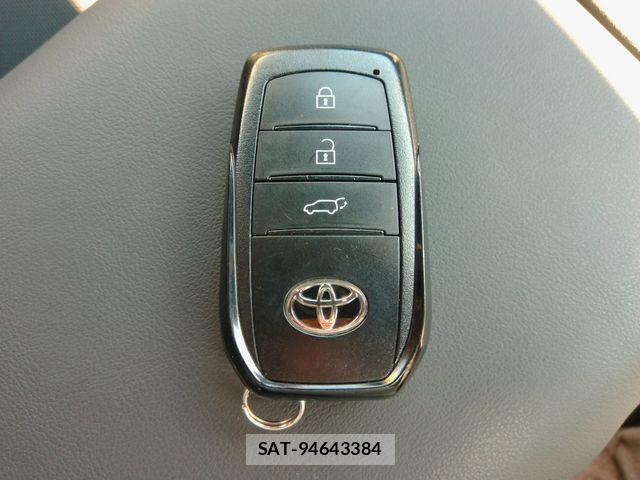 Toyota CROWN ESTATE 2025-09 8883454-29