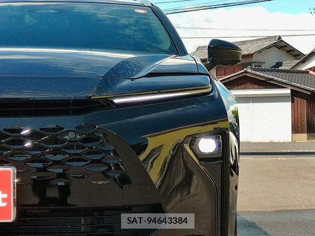Toyota CROWN ESTATE 2025-09 8883454-4