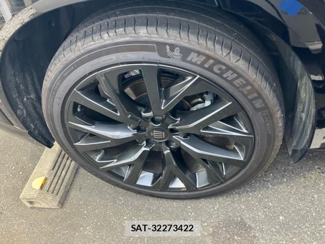 Toyota CROWN ESTATE 2025-07 8741321-8