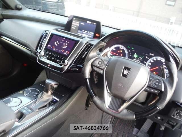 Toyota CROWN 2018-08 6010622-19