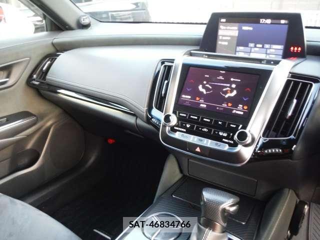 Toyota CROWN 2018-08 6010622-20