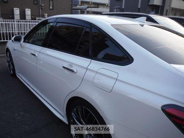Toyota CROWN 2018-08 6010622-8