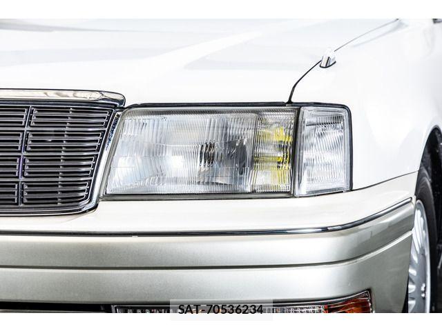 Toyota CROWN 1995-10 6814367-11