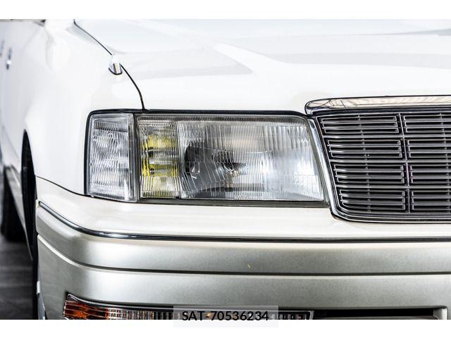 Toyota CROWN 1995-10 6814367-13